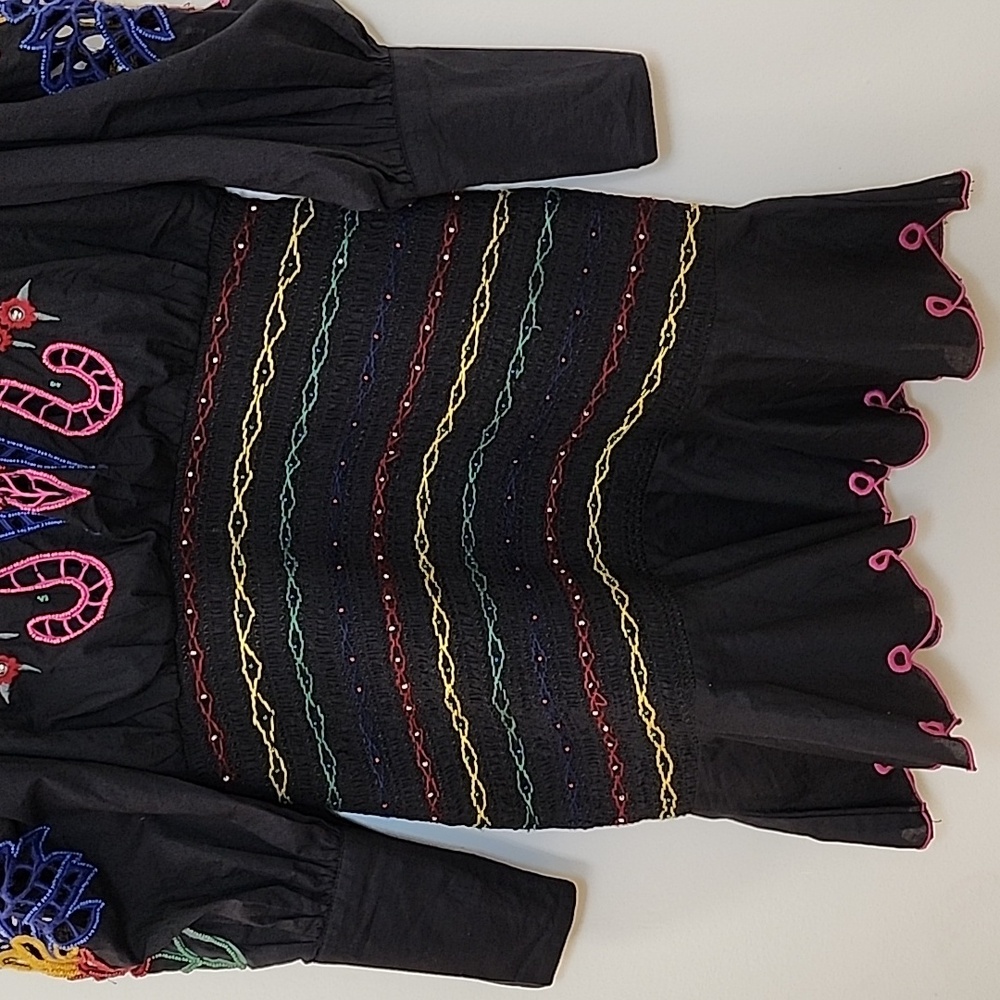 FarmRio Embroidered Puffsleeve  Black Dress Colorful Parrot Design Romantic Sz M - Picture 9 of 16